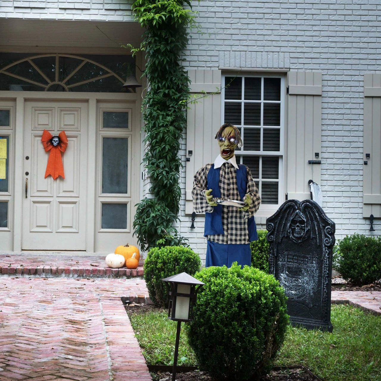 Fraser Hill Farm Haunted Hill Farm 6.25-ft. Zombie Waiter, LED Purple Eyes, Poseable, Battery, Timmy - Image 7