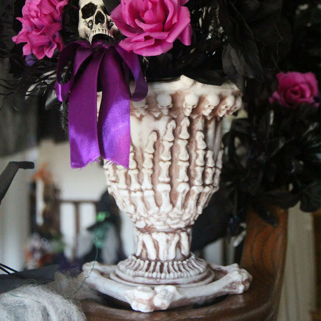 Fraser Hill Farm Haunted Hill Farm 9.5-In. Skeleton Vase Halloween Decoration - Image 7