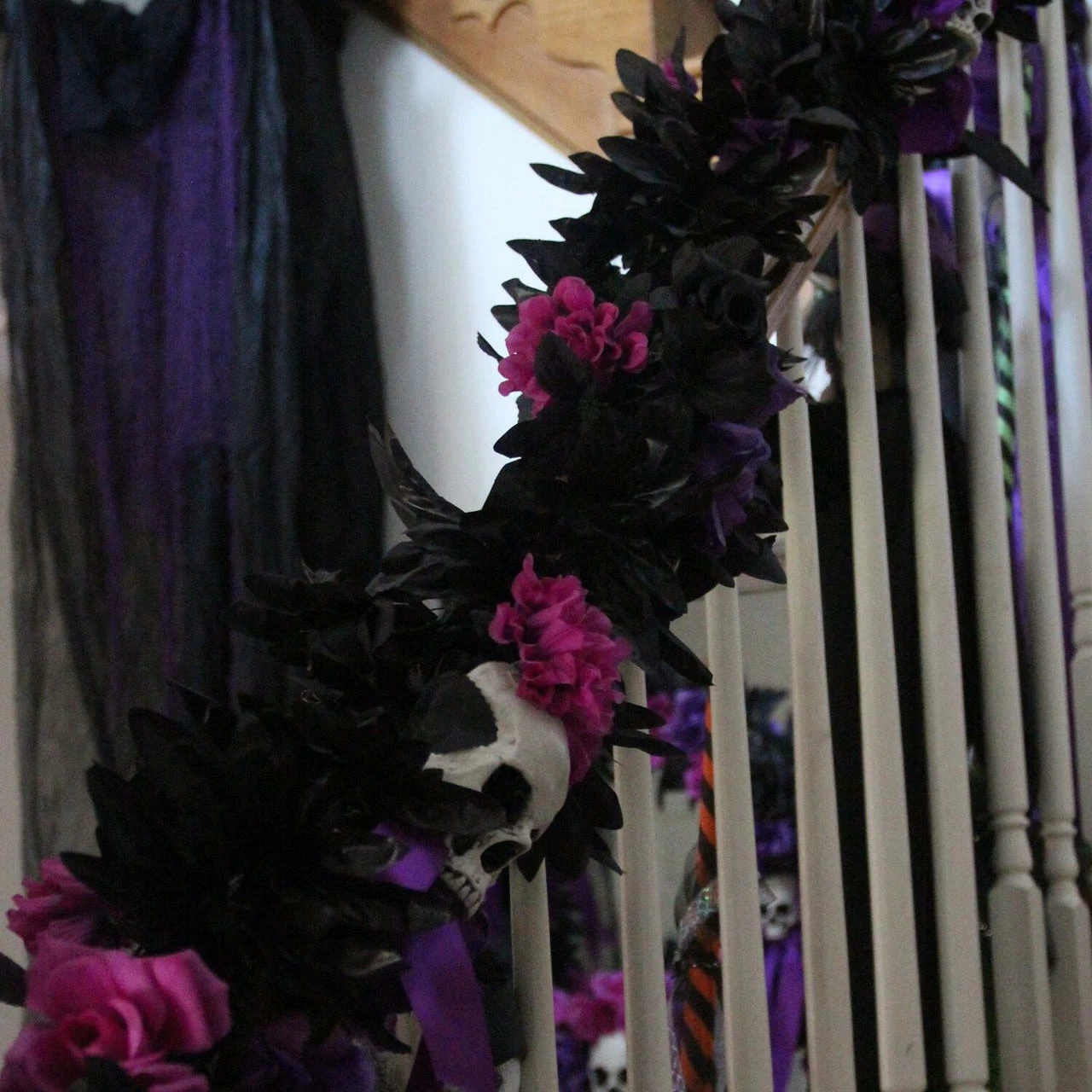 Fraser Hill Farm Haunted Hill Farm 6-Ft. Gothic Skull Garland With Black, Pink, And Purple Flowers, Indoor Or Covered Outdoor Halloween Decoration, HHGARSKL-1 - Image 9