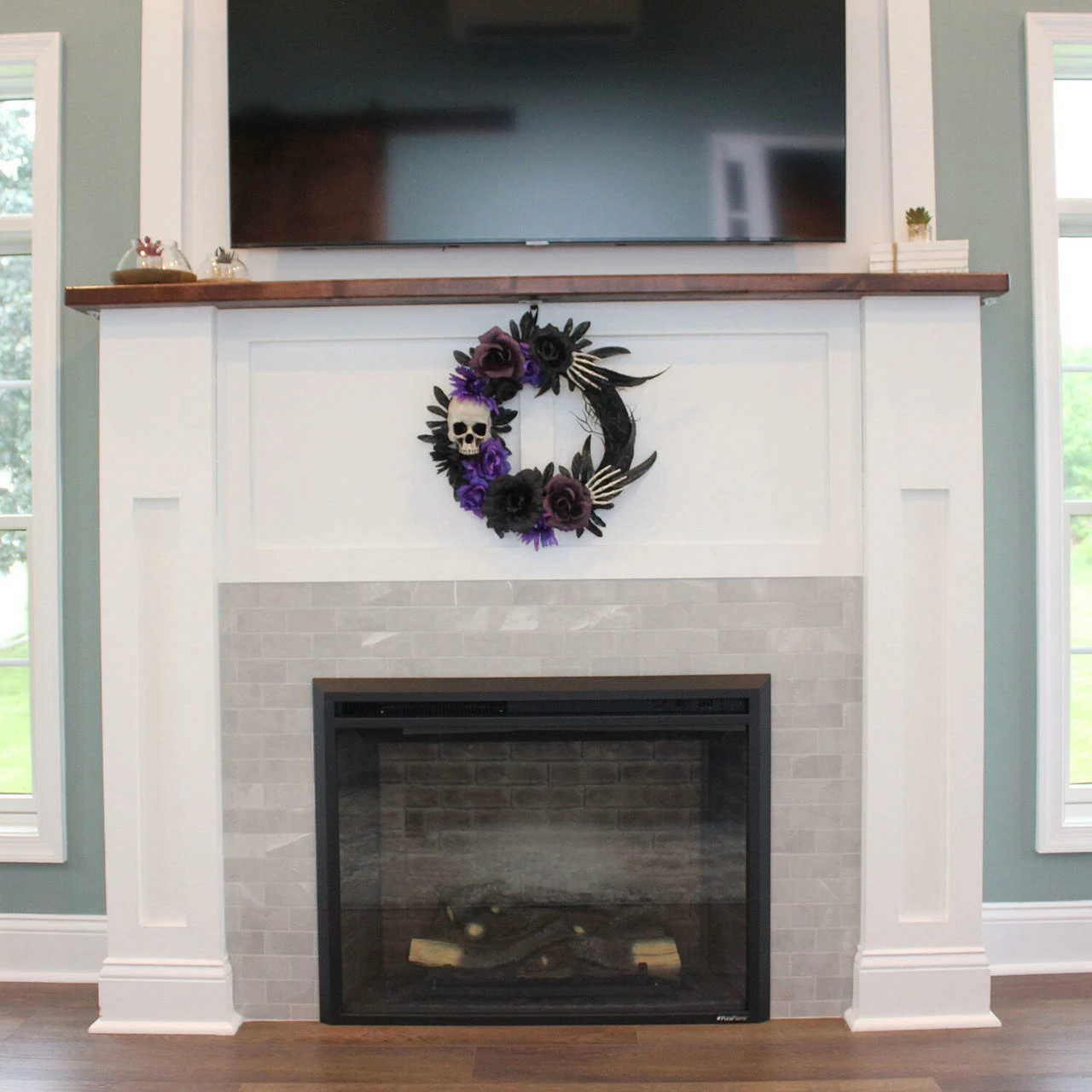 Fraser Hill Farm Haunted Hill Farm 17-In. Flower And Skull Wreath, Halloween Door Or Wall Decoration, Purple-Black - Image 6