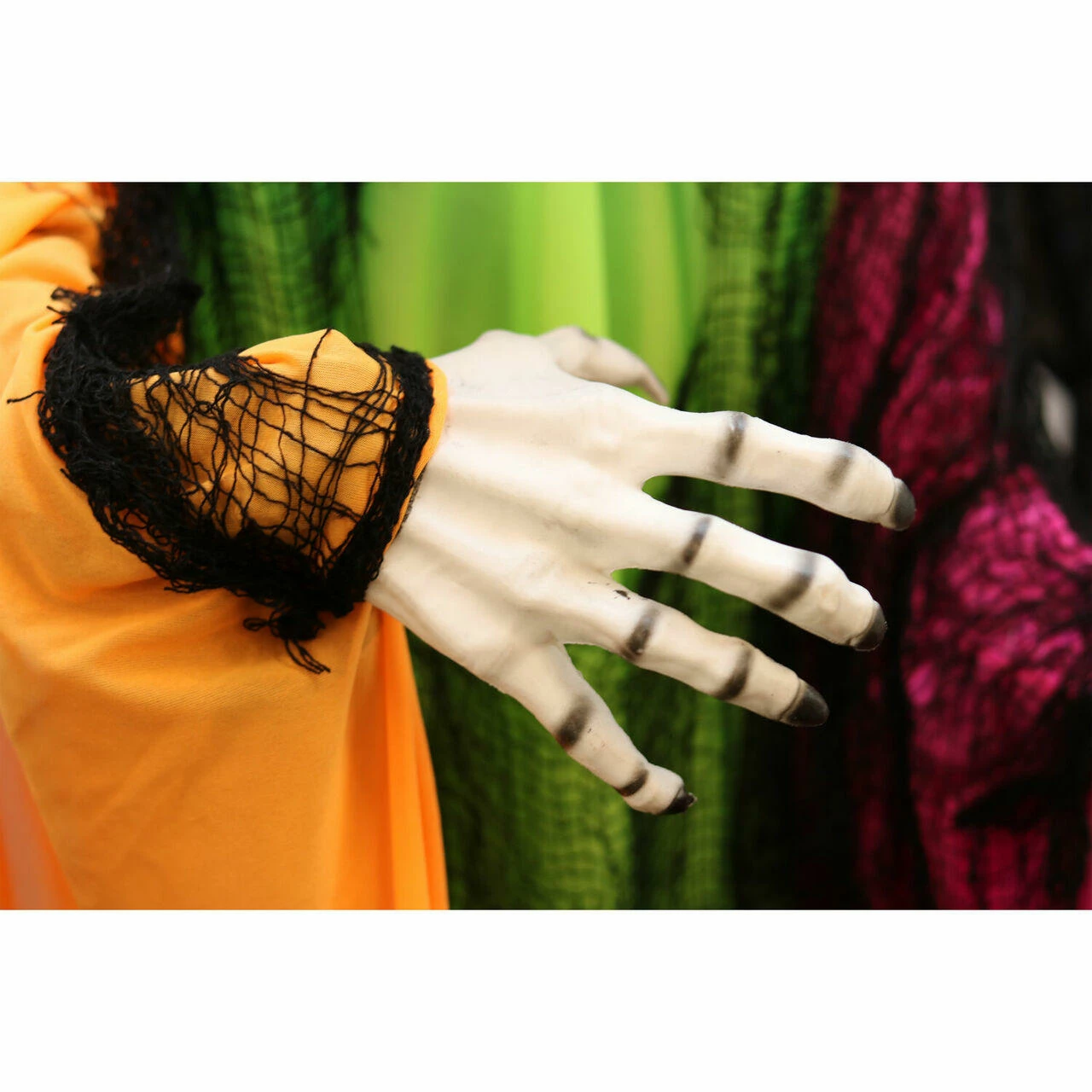 Fraser Hill Farm Haunted Hill Farm 5.8-Ft. Animatronic Clown, Red LED Eyes, Poseable, Battery, Spike - Image 7