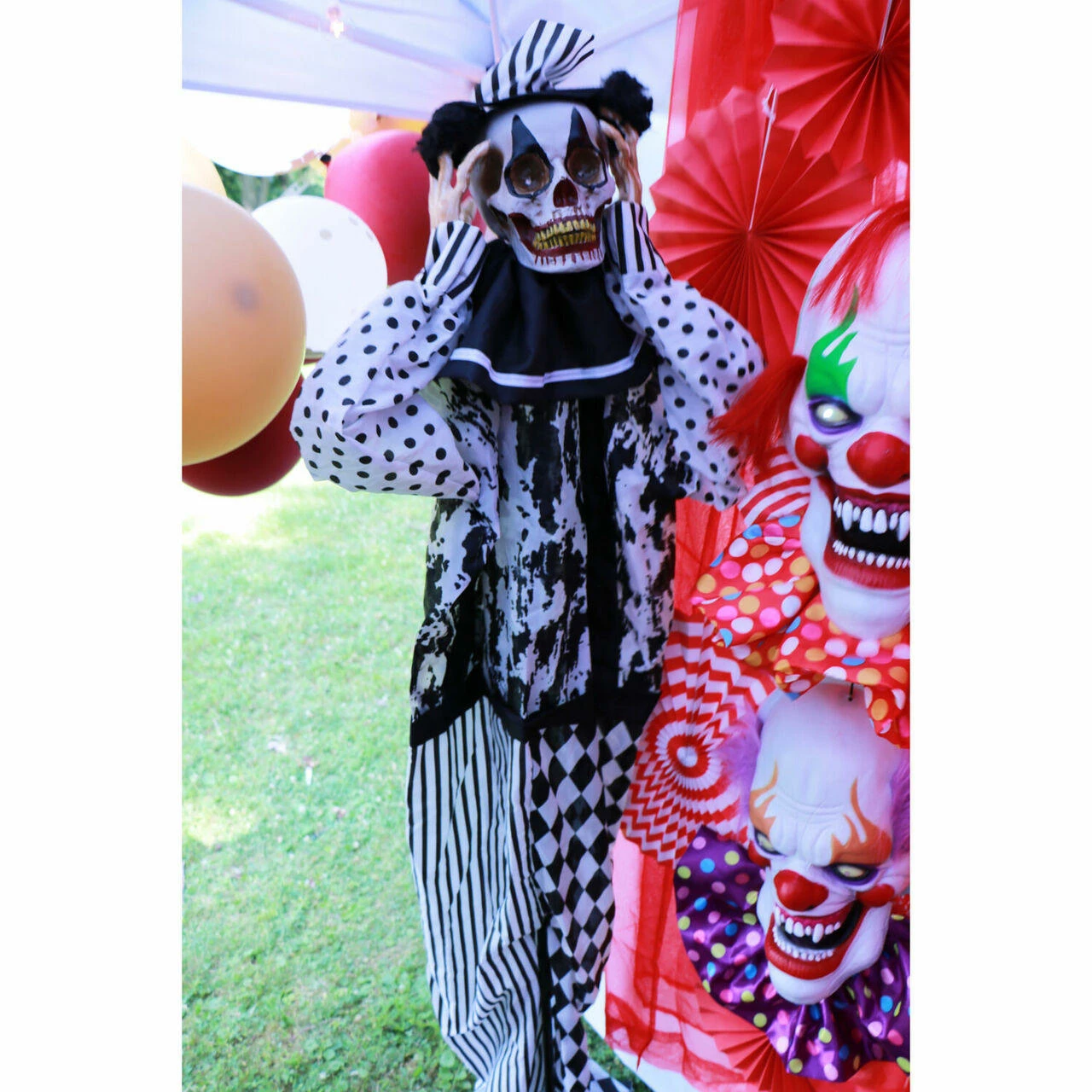 Fraser Hill Farm Haunted Hill Farm 5.75-Ft. Animatronic Clown, Red LED Eyes, Poseable, Battery, Tucker - Image 9